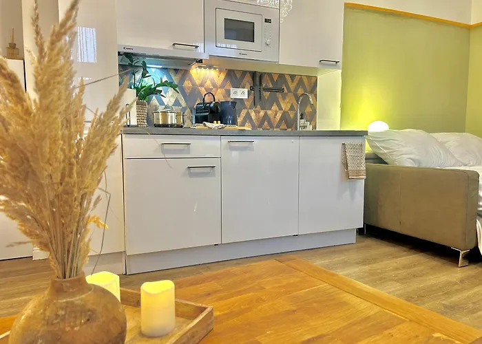 Homely Nook Centre